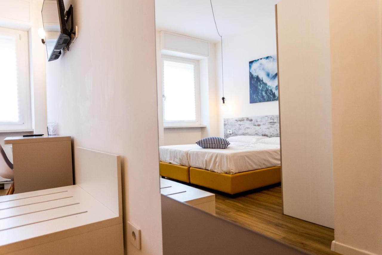 Casa San Paolo Rooms And Apartments Trento Eksteriør billede